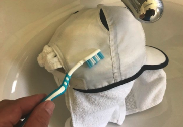 How to properly clean your cap from saltwater stains